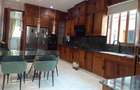 6 Bed Townhouse with En Suite in Lavington - 3