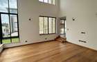 5 Bed Villa with En Suite in Lavington - 2