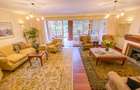 4 Bed Townhouse with En Suite in Riverside - 8