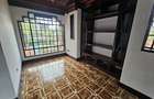 4 Bed House with En Suite in Runda - 14