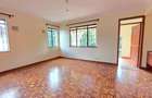 4 Bed House with En Suite at Mountain View - 7