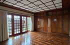 6 Bed House with En Suite in Runda - 12