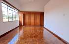 4 Bed Townhouse with En Suite in Spring Valley - 9
