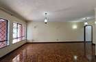 4 Bed Townhouse with En Suite at Brookside - 5