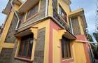 5 Bed House with En Suite at Bombolulu - 10
