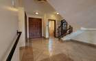 5 Bed House with En Suite in Runda - 9