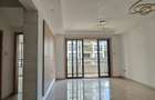 3 Bed Apartment with En Suite in Riverside - 4