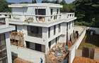 5 Bed Townhouse with En Suite in Kyuna - 2
