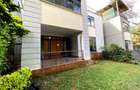 5 Bed House with En Suite in Spring Valley - 11