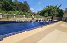 3 Bed Apartment with En Suite in Riverside - 16