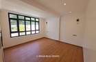 6 Bed House with Garden in Runda - 10