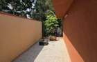 4 Bed House with En Suite in Spring Valley - 11