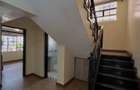 5 Bed Townhouse with En Suite at Convent Drive - 10