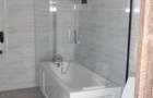4 Bed Apartment with En Suite in Parklands - 6