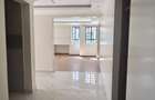 5 Bed House with En Suite in Garden Estate - 4