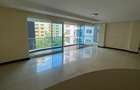 3 Bed Apartment with En Suite at Riverside - 10