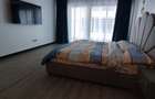 5 Bed Apartment with En Suite in Parklands - 10