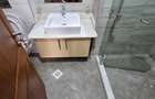 5 Bed Townhouse with En Suite at Convent Drive - 7