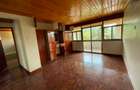 4 Bed Apartment with En Suite in Riverside - 8