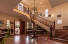 5 Bed House with Swimming Pool in Runda - 4