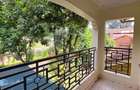 4 Bed Townhouse with En Suite at Lavington - 4