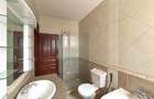 4 Bed House with En Suite at Grevillea Grove - 8