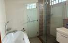 5 Bed Townhouse with En Suite in Lavington - 15