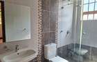 4 Bed Townhouse with En Suite at Rosslyn Lone Tree Estate Rd - 14