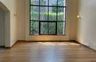 5 Bed Townhouse with Garden in Lavington - 18