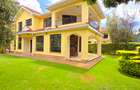 4 Bed Townhouse with En Suite at Lavington Green - 2