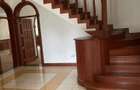 5 Bed Townhouse with En Suite in Rosslyn - 9