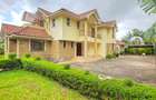5 Bed Townhouse with En Suite at Karen Miotoni - 1