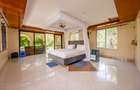 5 Bed Townhouse at Beach Road - 10
