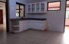 6 Bed Villa with En Suite in Nyari - 14