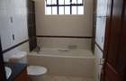 3 Bed Apartment with Swimming Pool in Rhapta Road - 17