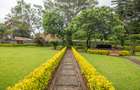 5 Bed House with En Suite in Runda - 13