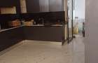 4 Bed Apartment with En Suite at 3Rd Avenue - 3