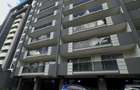 3 Bed Apartment with En Suite at Riverside Drive - 2