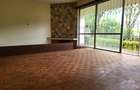 4 Bed Townhouse with En Suite in Spring Valley - 9