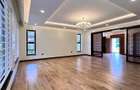 5 Bed Townhouse with En Suite in Karen - 5