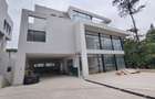 6 Bed Villa with En Suite in Lavington - 12