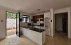 5 Bed Villa with En Suite in Runda - 3