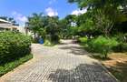 3 Bed Villa with En Suite at Awali Estate - 19
