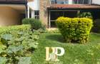 3 Bed Townhouse with Garden in Brookside - 2