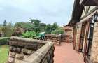 4 Bed House with En Suite in Ridgeways - 10