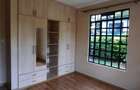 3 Bed House with En Suite at Bomas Area - 16