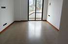 3 Bed Apartment with En Suite in Riverside - 9