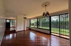 5 Bed House with En Suite in Runda - 2