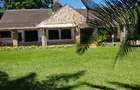 4 Bed House with En Suite at Spring Valley Road - 8