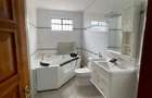 3 Bed Apartment with En Suite at Gitanga Road - 7